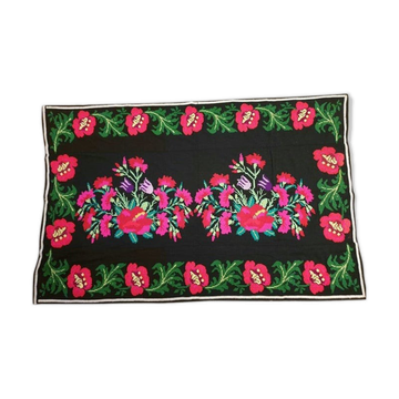 Vintage floral sofa cover, bedspread made by hand 200x150cm in Romania