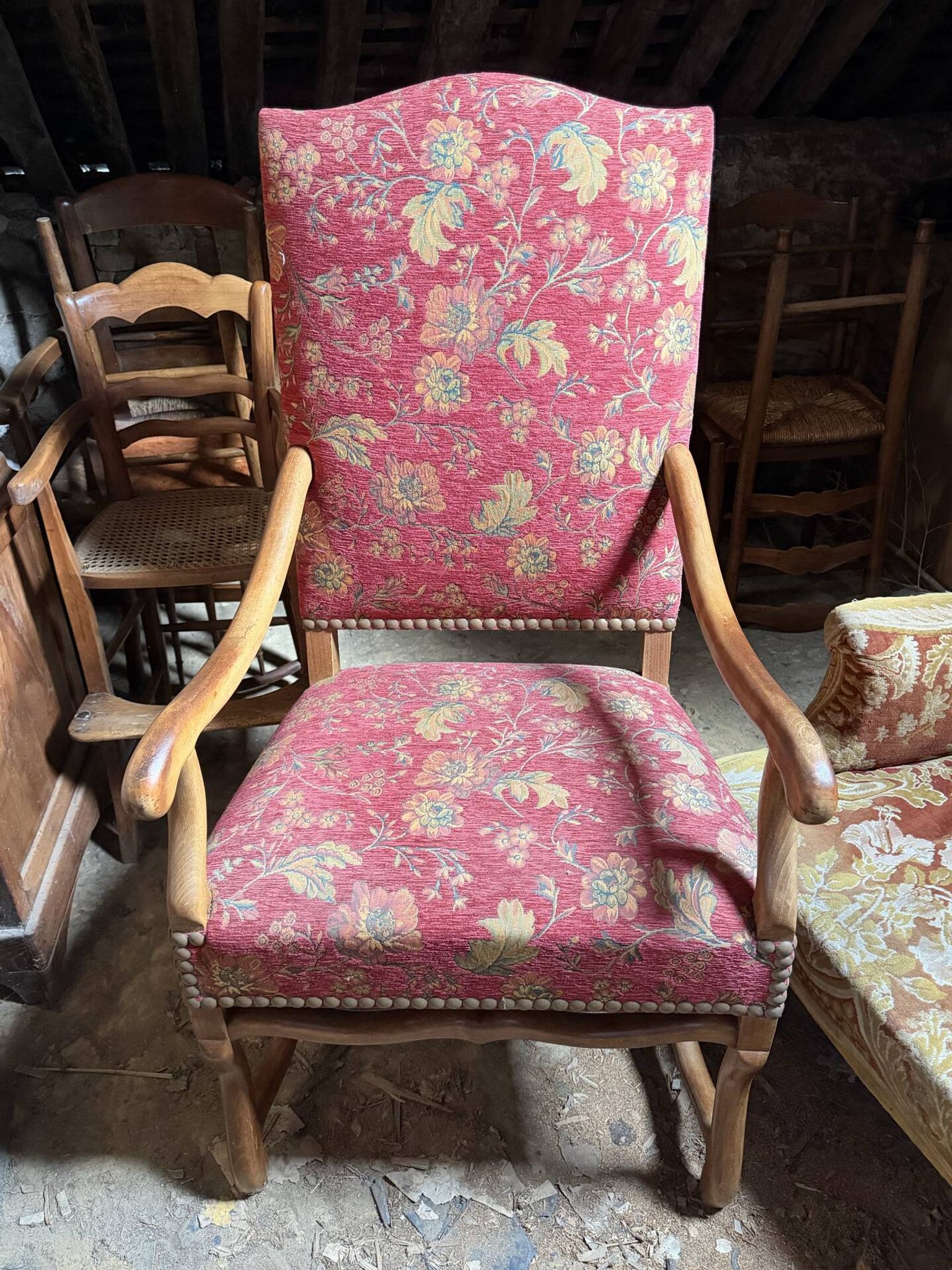 Pair of antique wooden armchairs – floral fabric + matching cushion