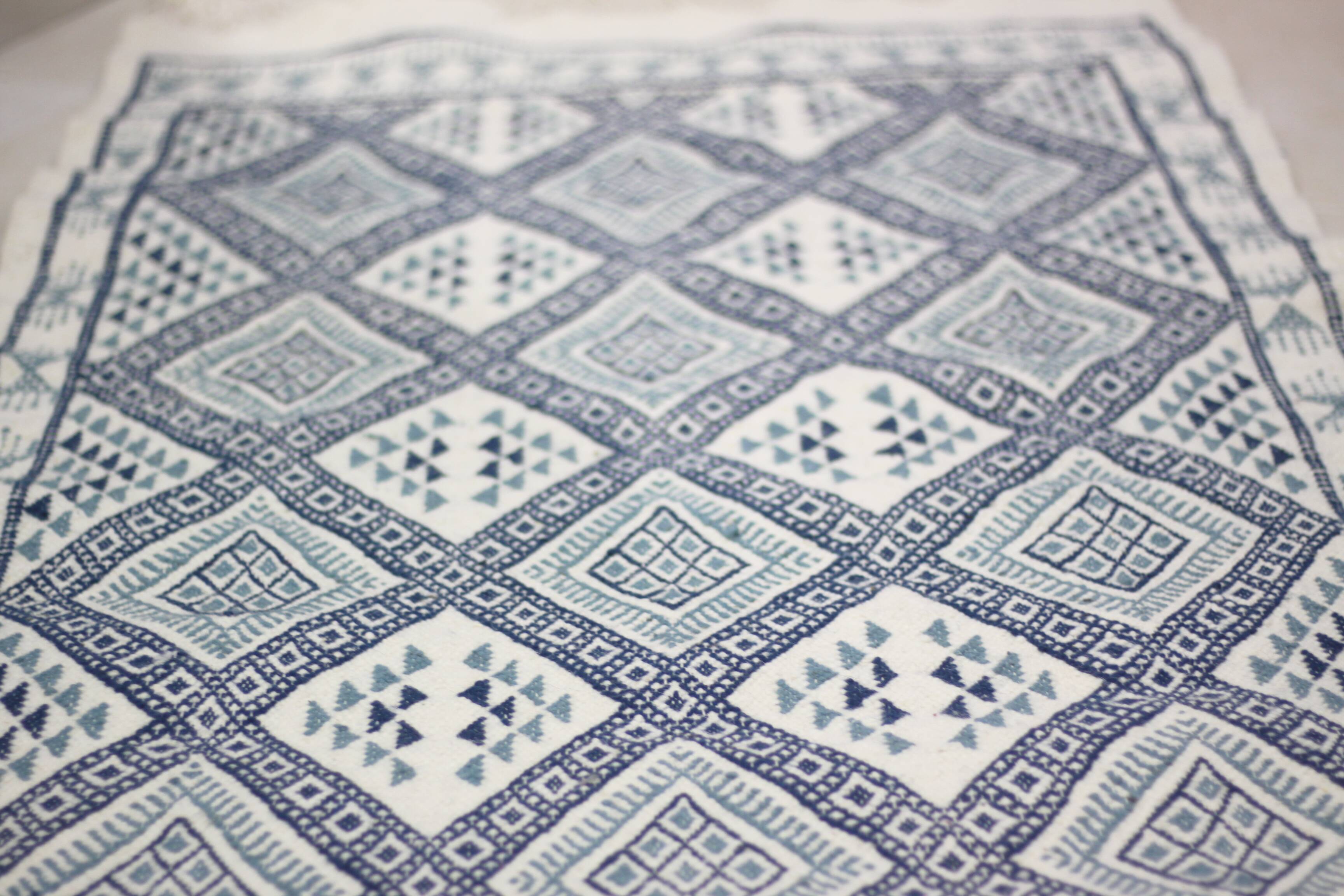 Handmade wool rug 205x90cm