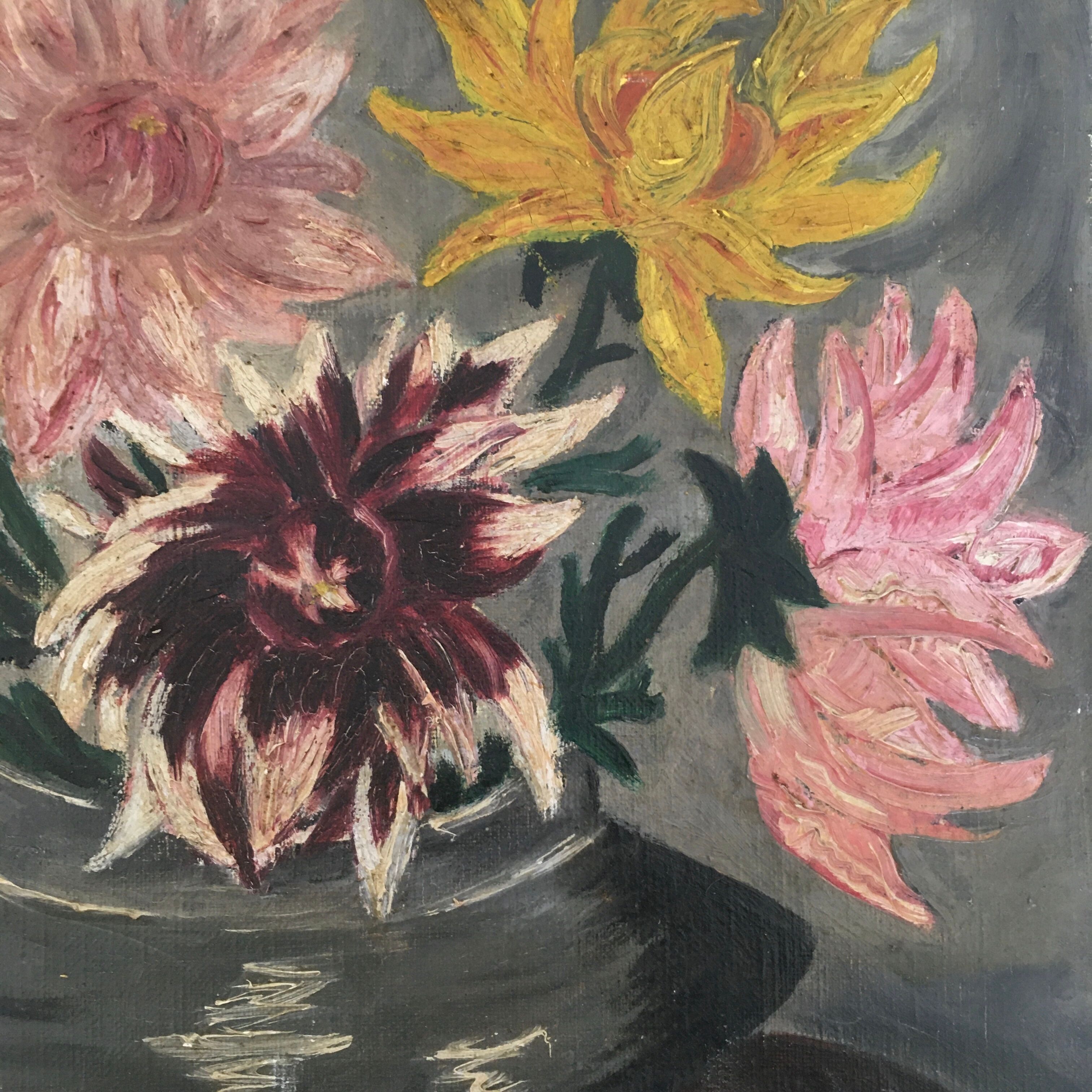 Ancient bouquet of dahlias