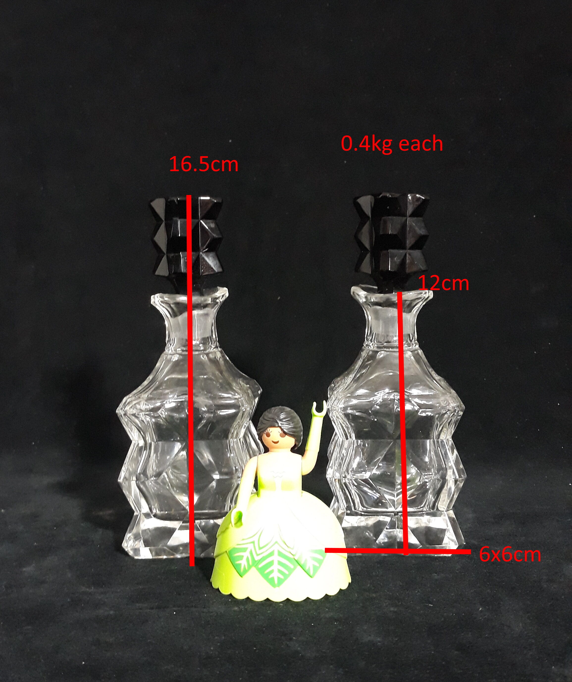 Bottles (wine-oiling) Art Deco in Stylized Glass