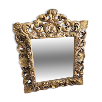 Miroir en bois dore a coquille