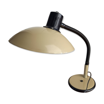 Lampe de bureau aluminor en métal avec large déflecteur