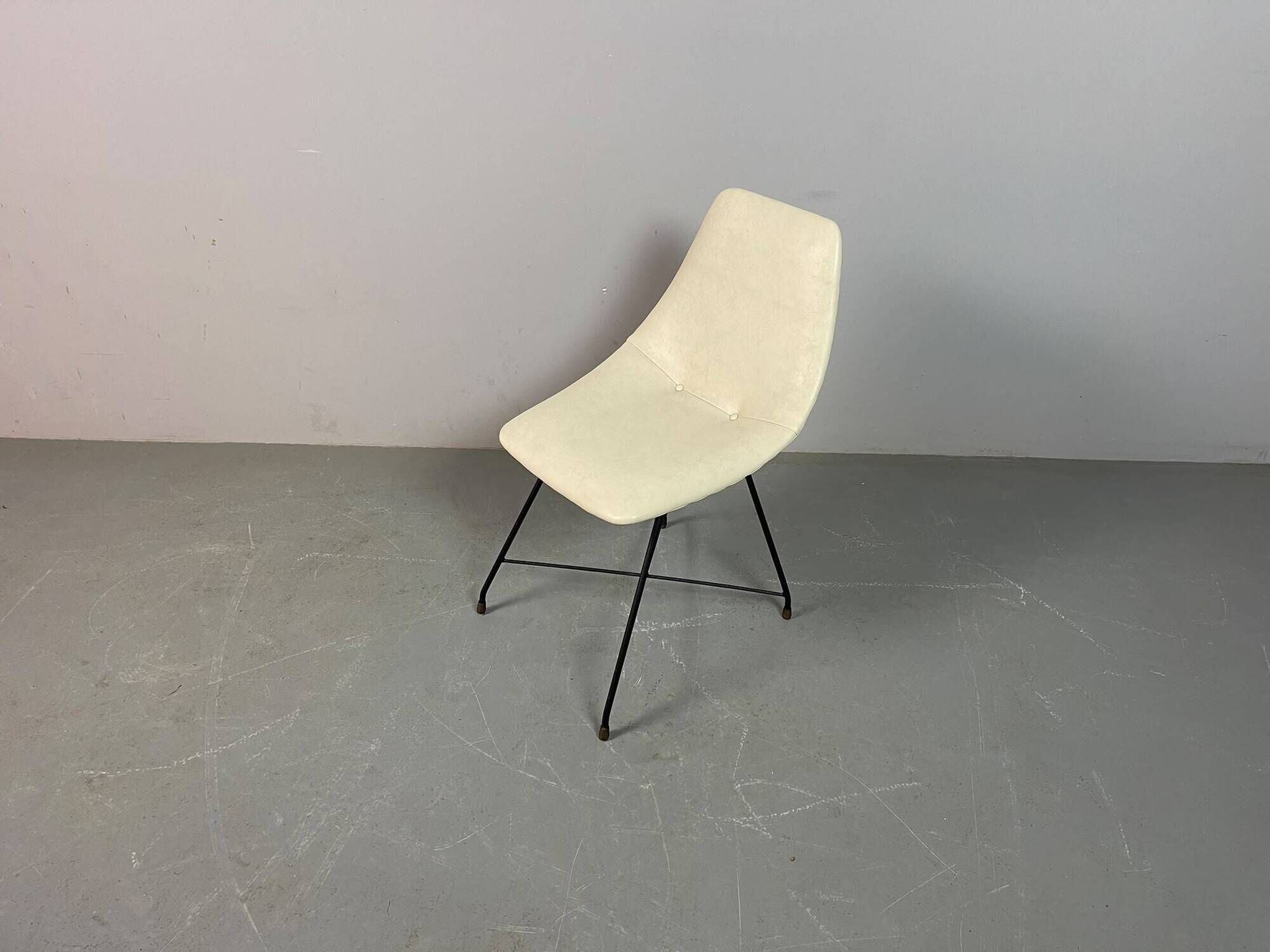 Augusto Bozzi ‘Aster’ Side Chair for Saporiti, Italy, 1950s – Cream Vinyl