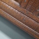 Commode / table d'appoint en chêne sculpté hollandais du milieu du XVIIIe siècle