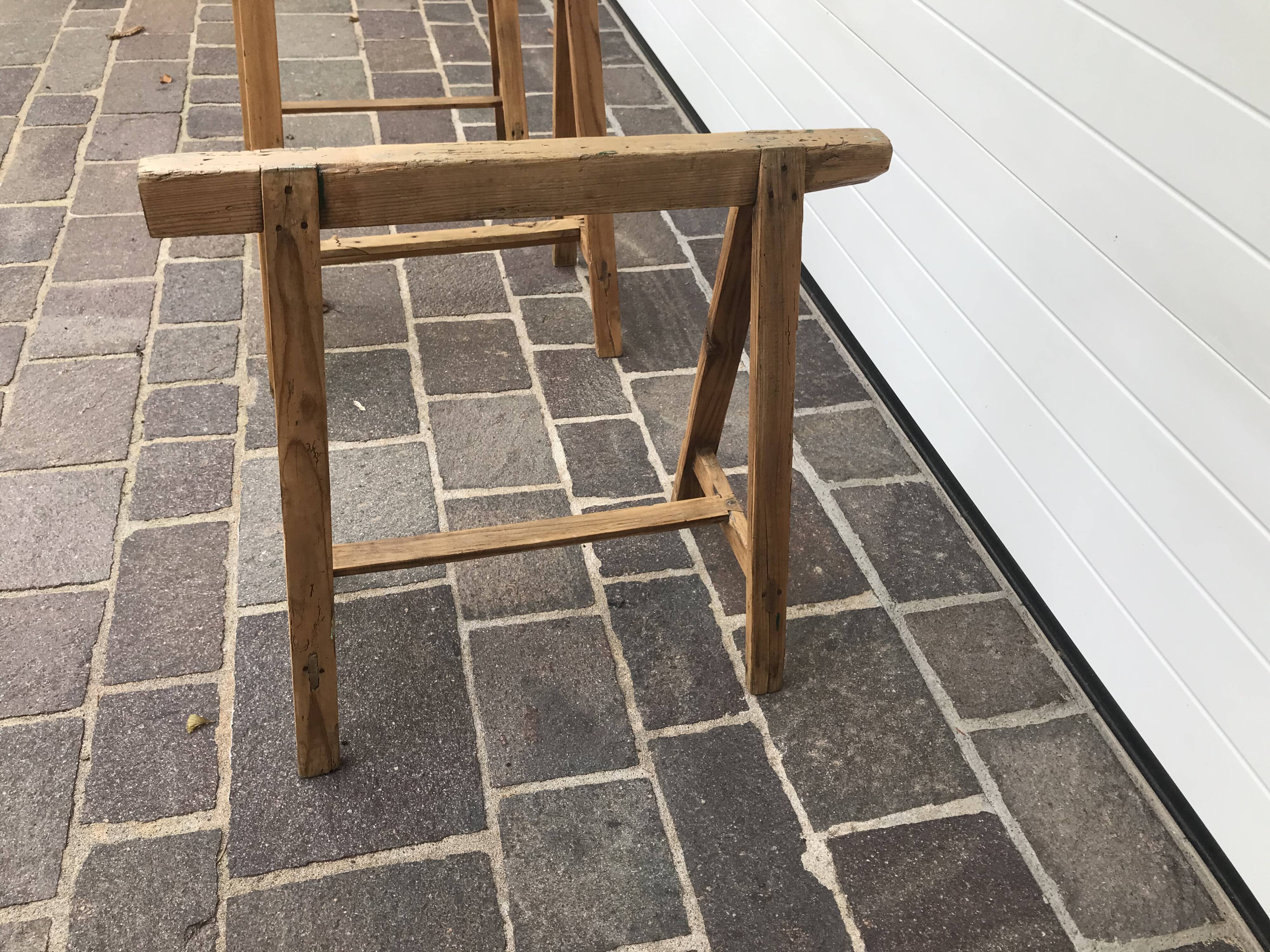 Winegrower's farm table