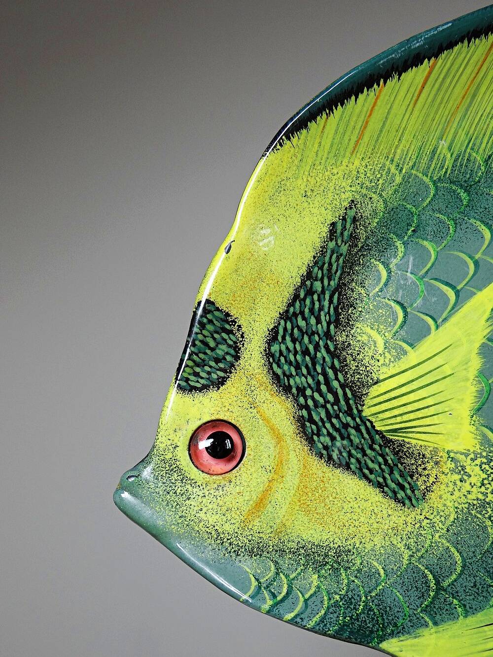 Pair of vintage German tropical fish lacquered catchalls.