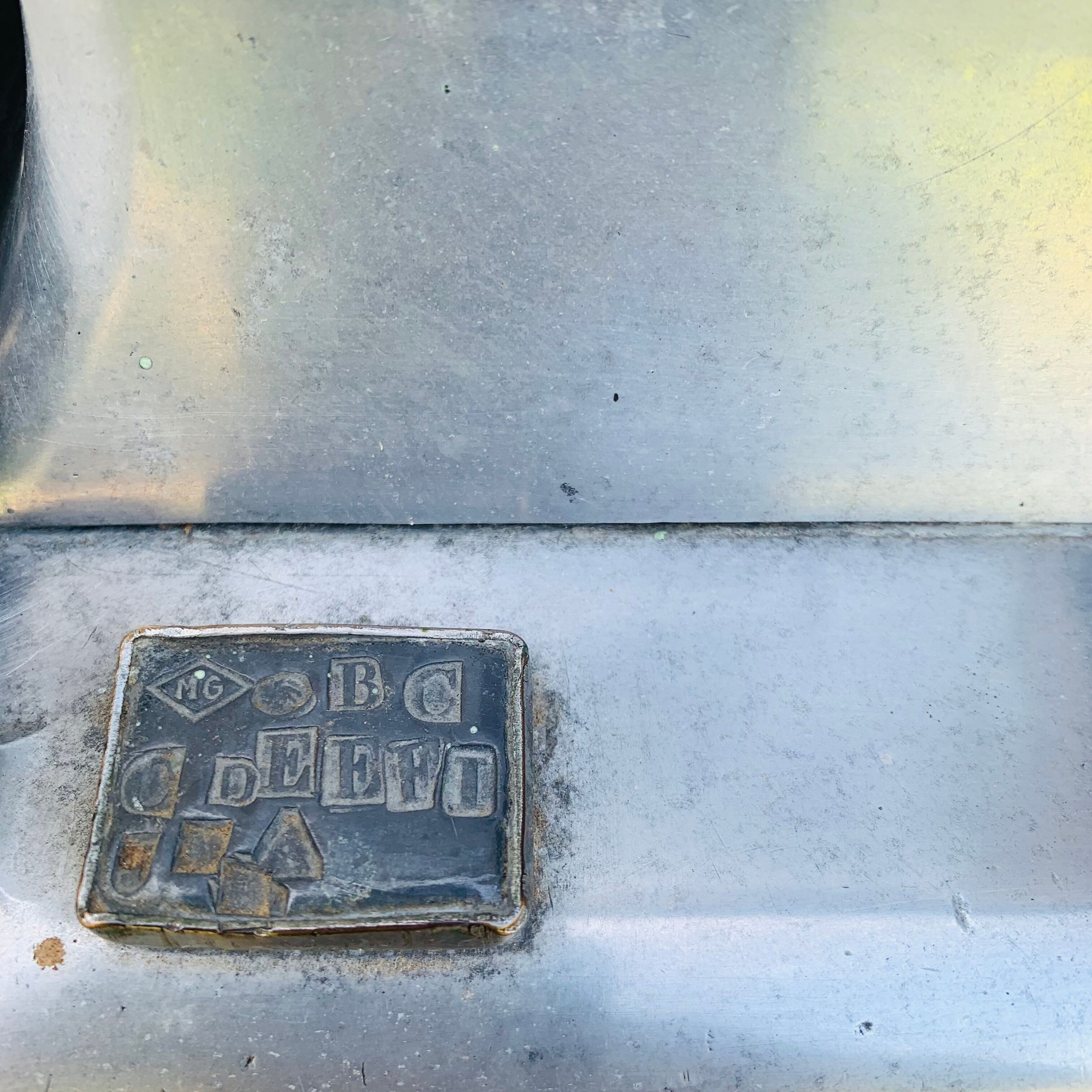 Old Lutrana grocery scale