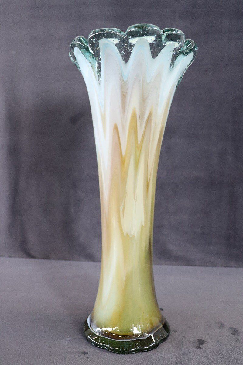 Vintage Italian Tall Vase In Murano Art Glass, 1960s