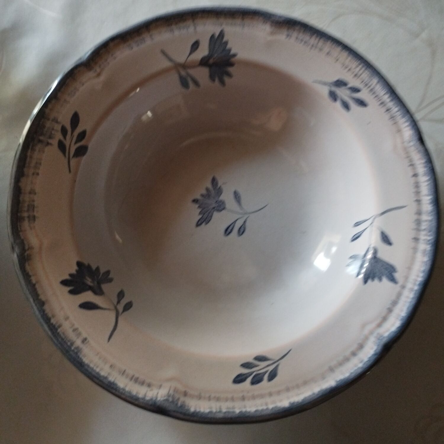 Set of 4 hollow plates Niderviller