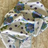 Tablecloth 70's "flower power" blue & purple - 150x180 cm - polycotton