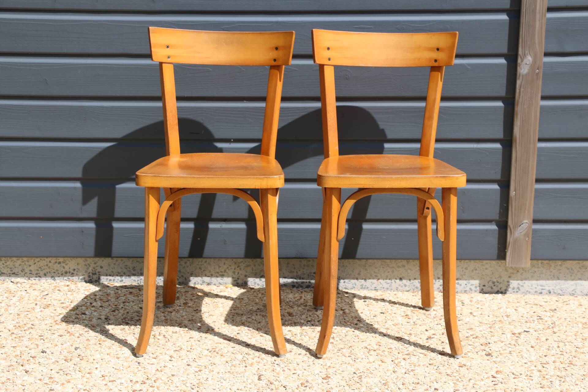 2 BAUMANN chairs No. 21 in light beech