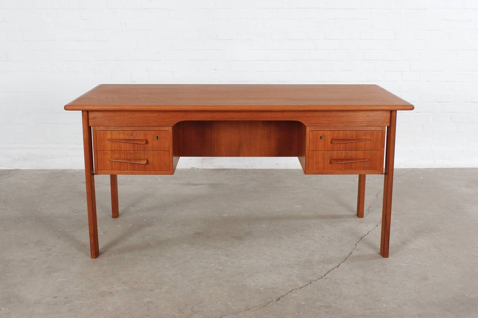 Danish teak desk by Imha Møbler Danish design