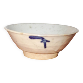16th century Thai Sawankhalok ceramic bowl