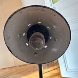 Dressmaker's lamp