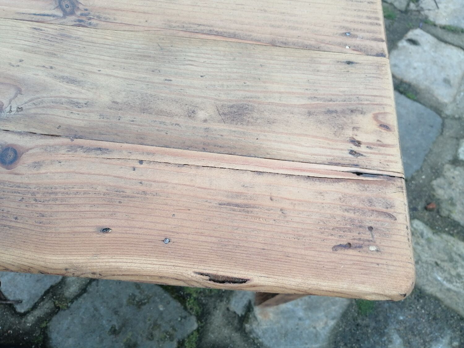 Coffee farmhouse table