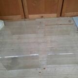 2 plexiglass nesting tables