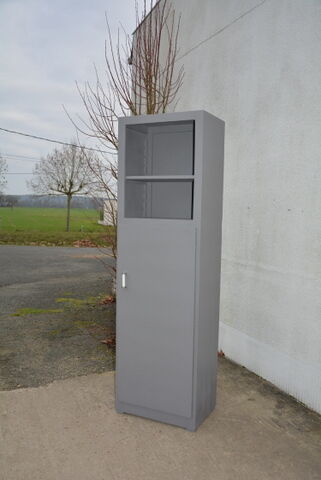 Column wardrobe, from the1960s