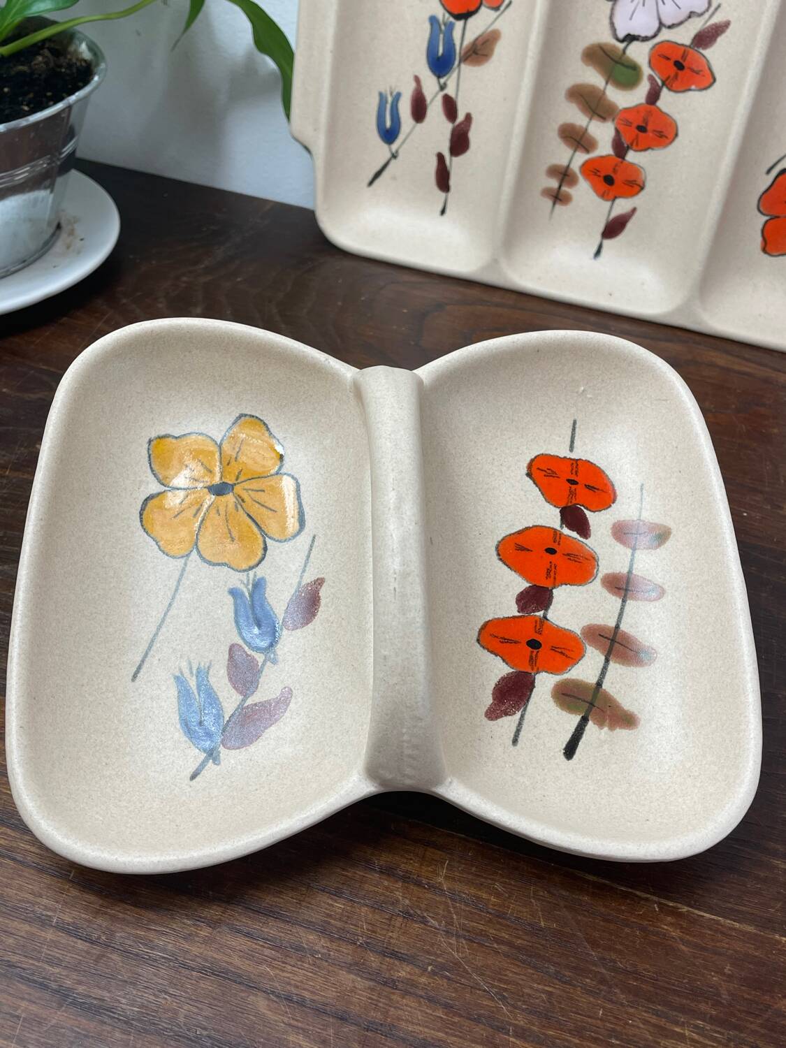 Stoneware serving dishes