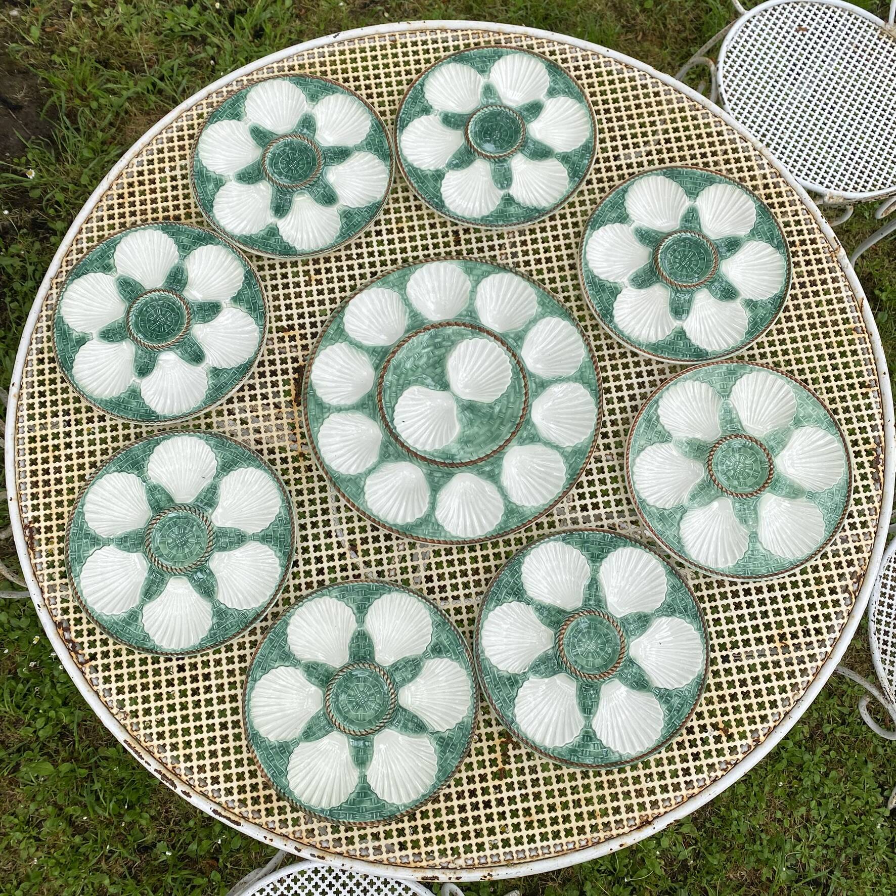 Vintage oyster service in majolica