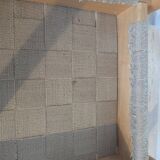 Set of 6 stackable chairs in beech and jute.