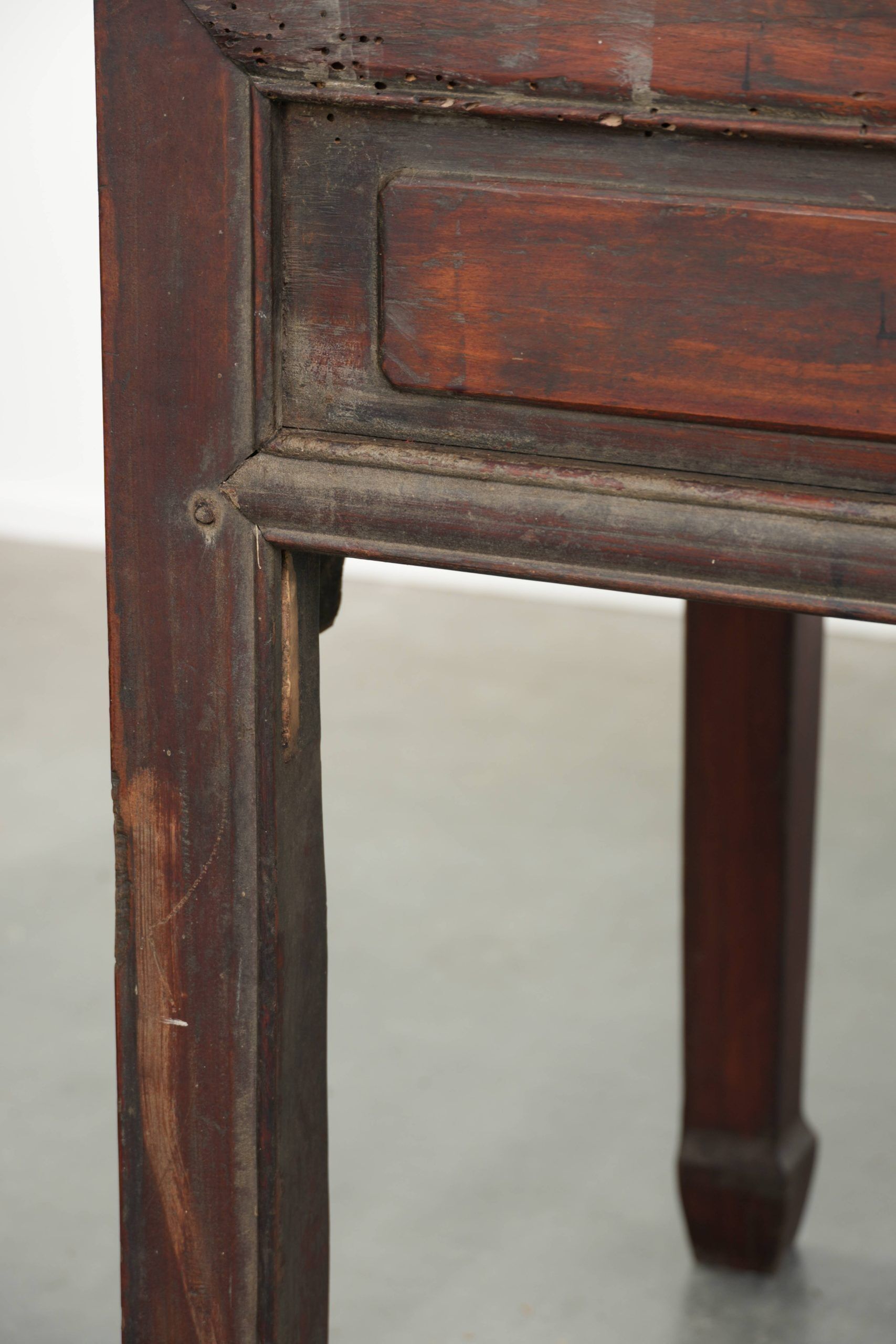 Buffet chinois en bois ancien de la fin du 19e siècle