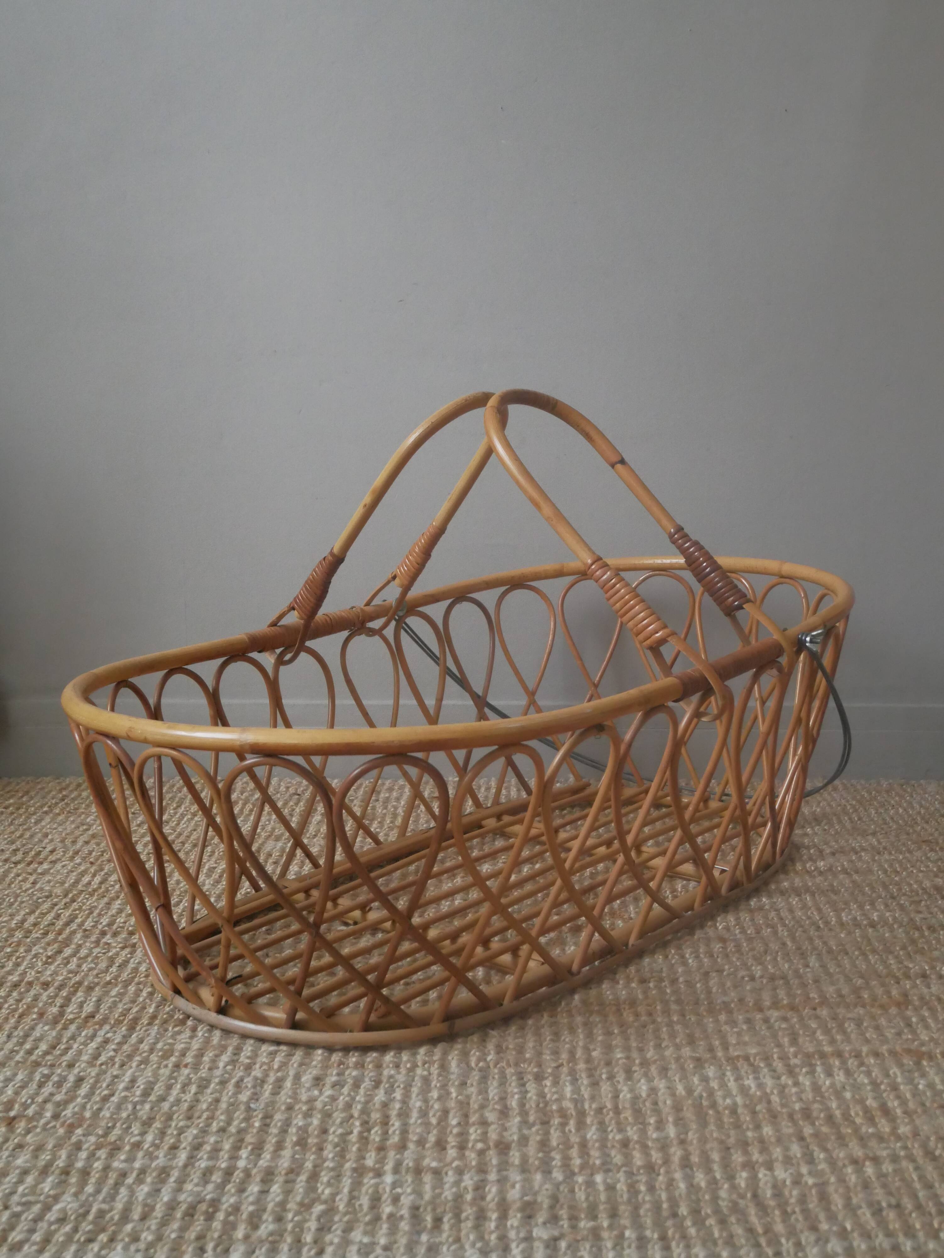 Rattan wicker bamboo basket vintage nacelle handcrafted Scandinavian bohemian boho decoration