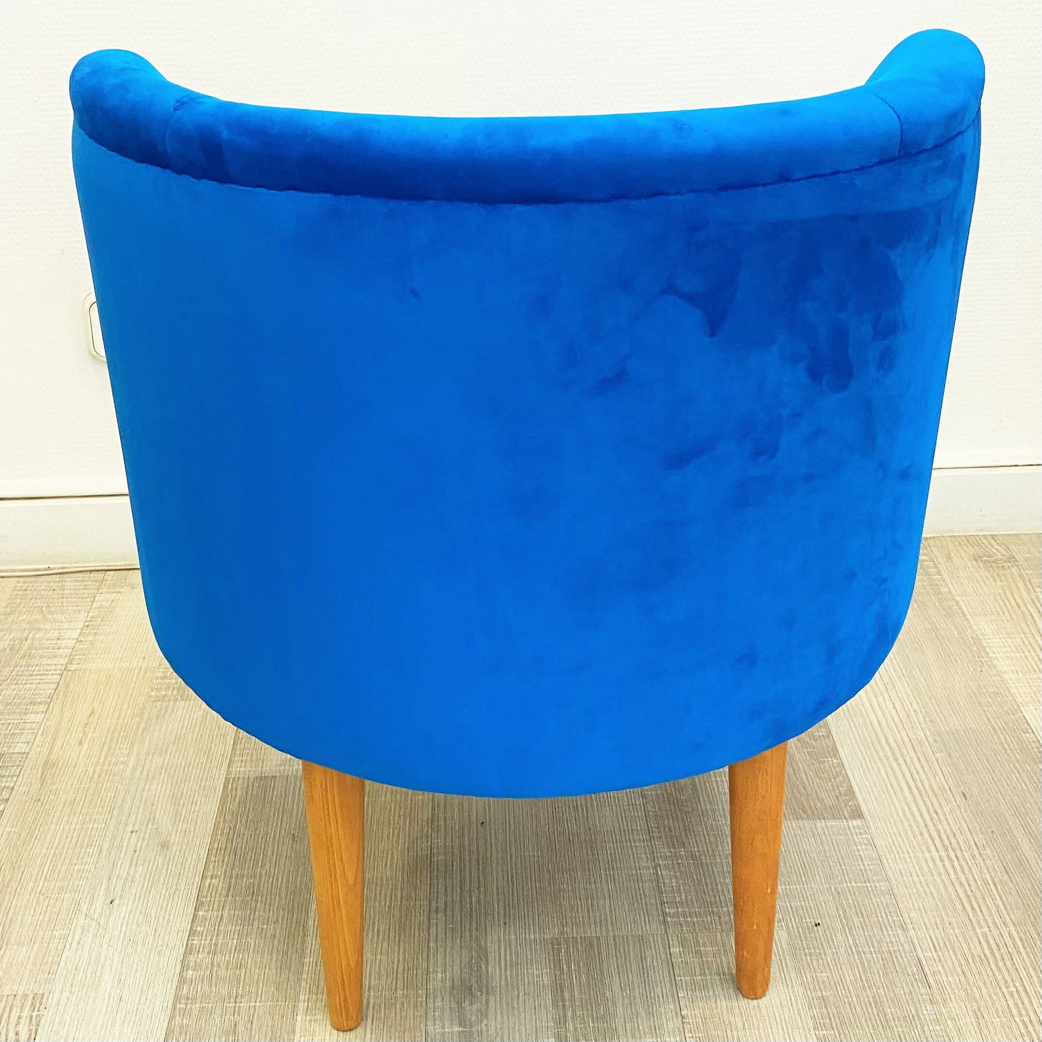 Pair of Retro Armchairs in Blue
