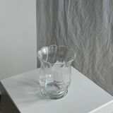 Small vintage glass vase in the shape of a stylized flower H15