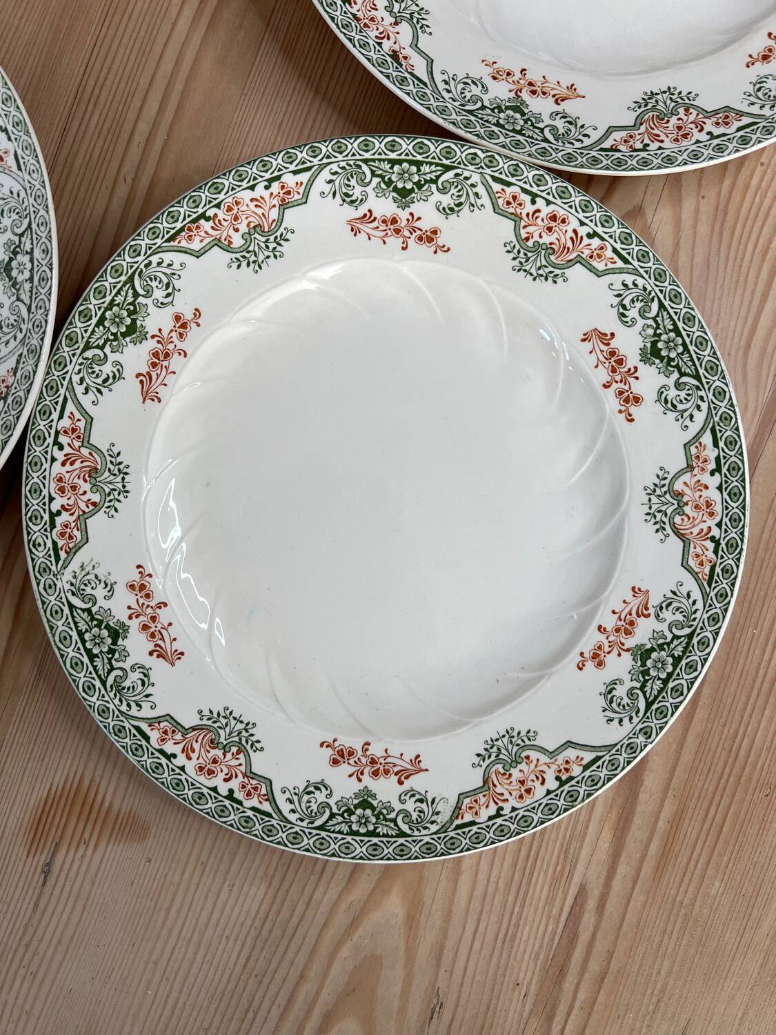 6 flat plates Longwy Bruges