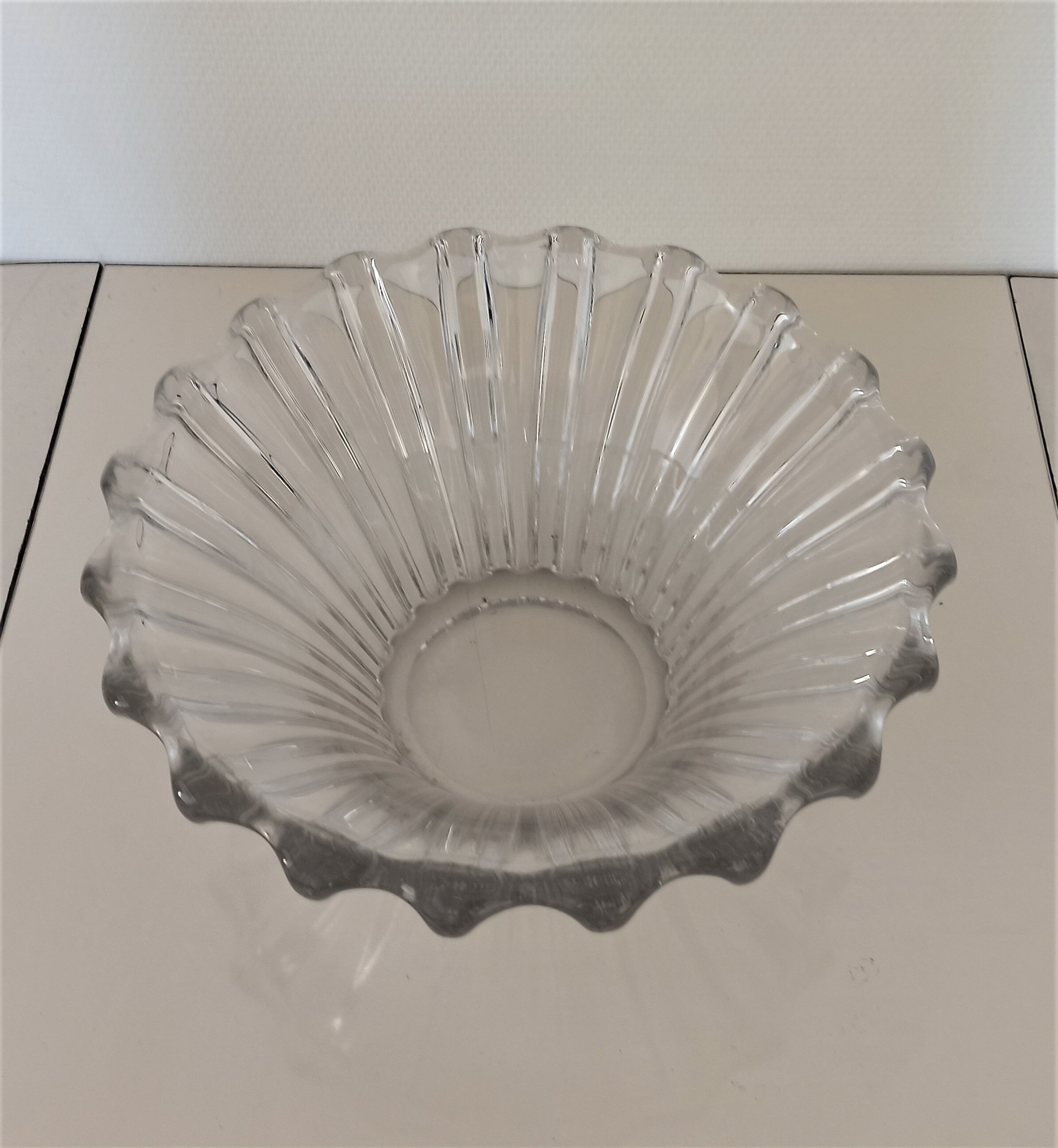 1950s crystal fruit bowl
