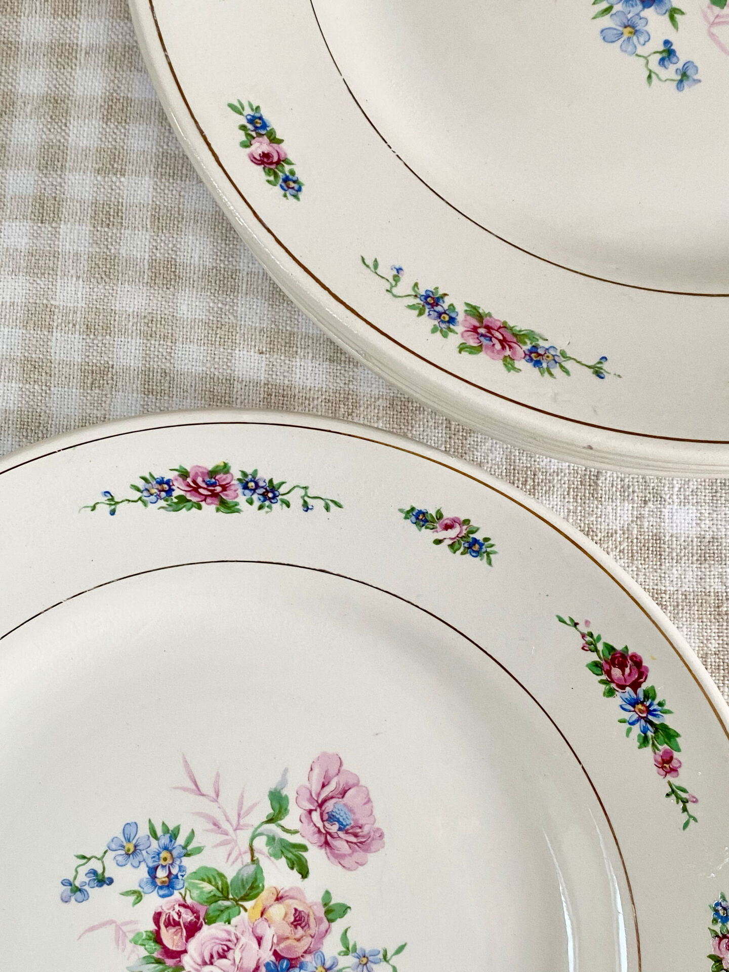 Dessert plates