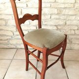 Chaise en bois ancienne