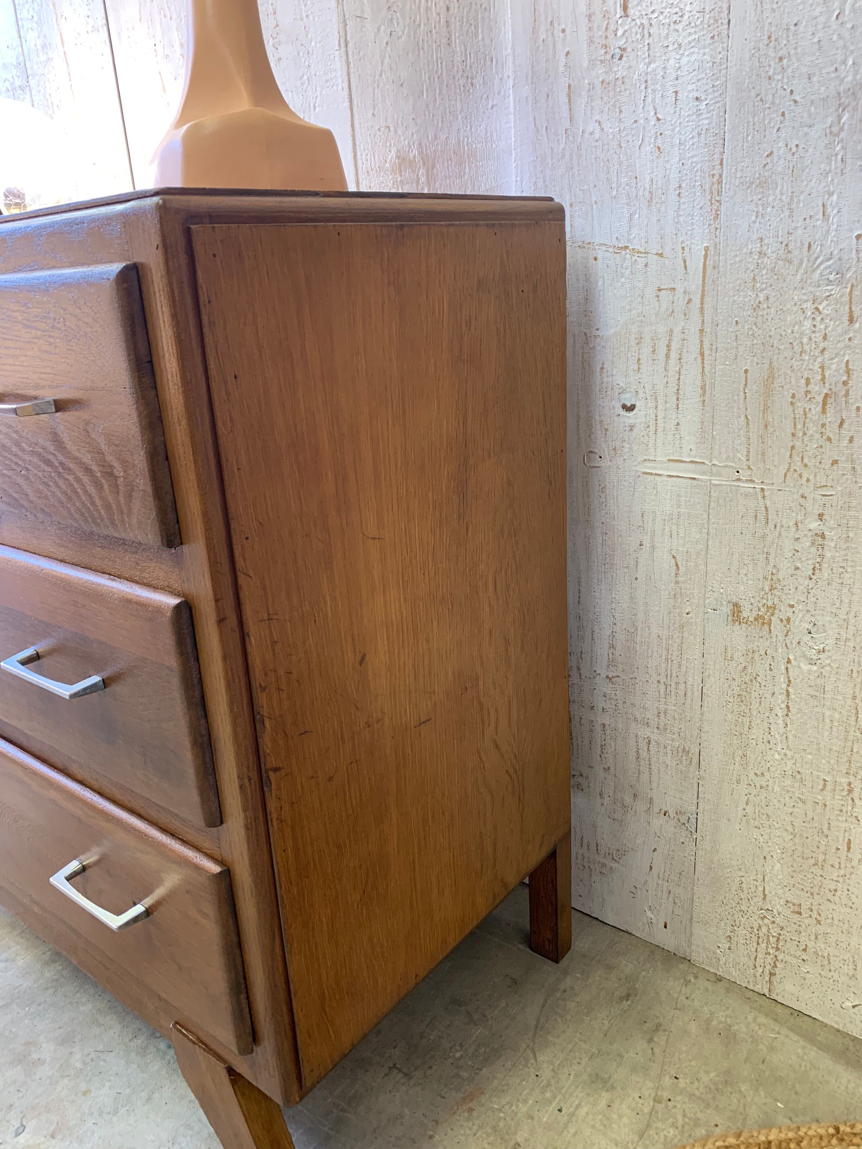 Compass foot dresser