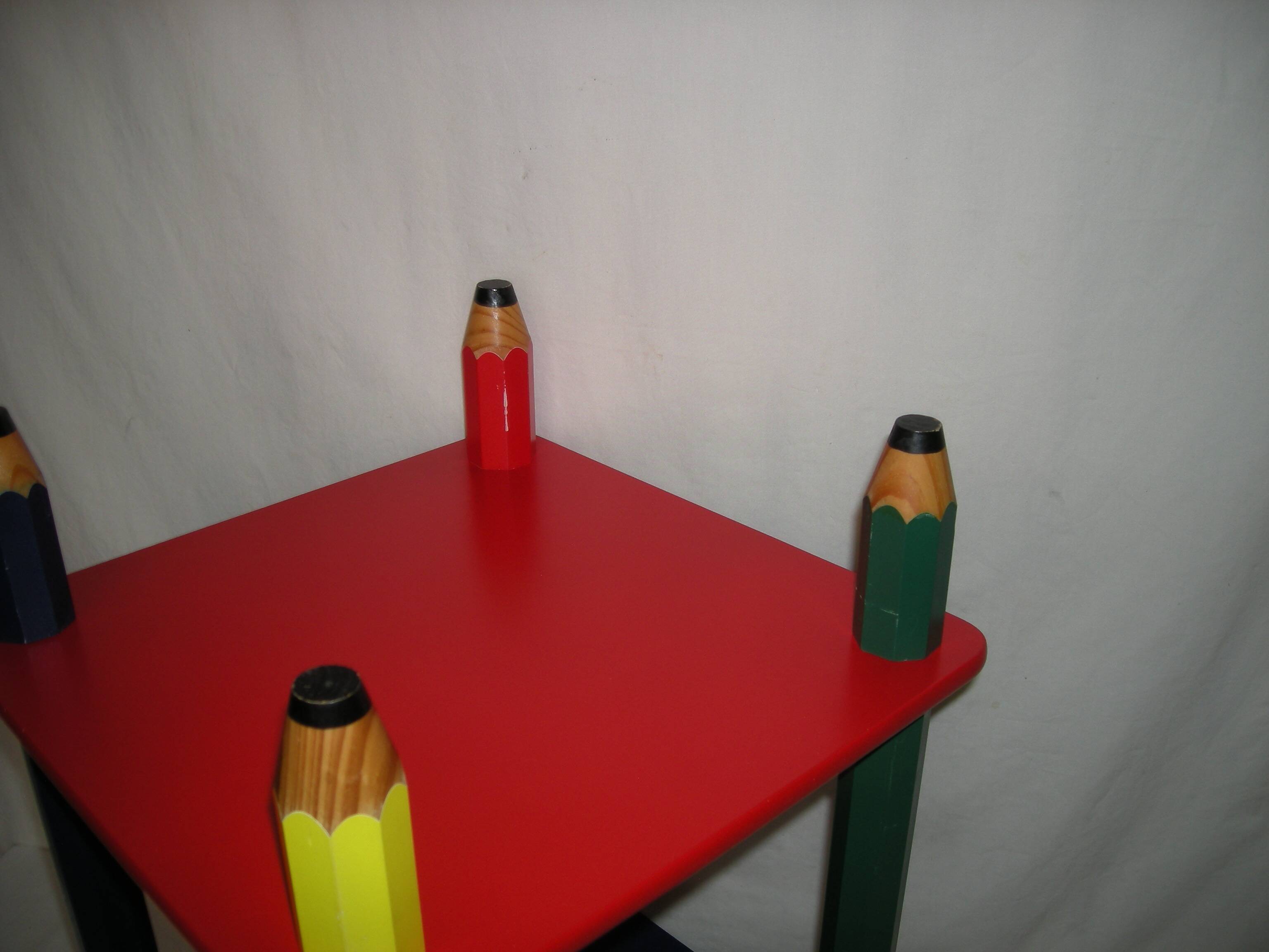 Sala stone pencil bedside table