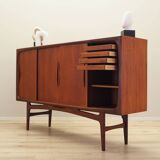 Buffet haut en teck, design danois, années 1970, fabrication : Danemark