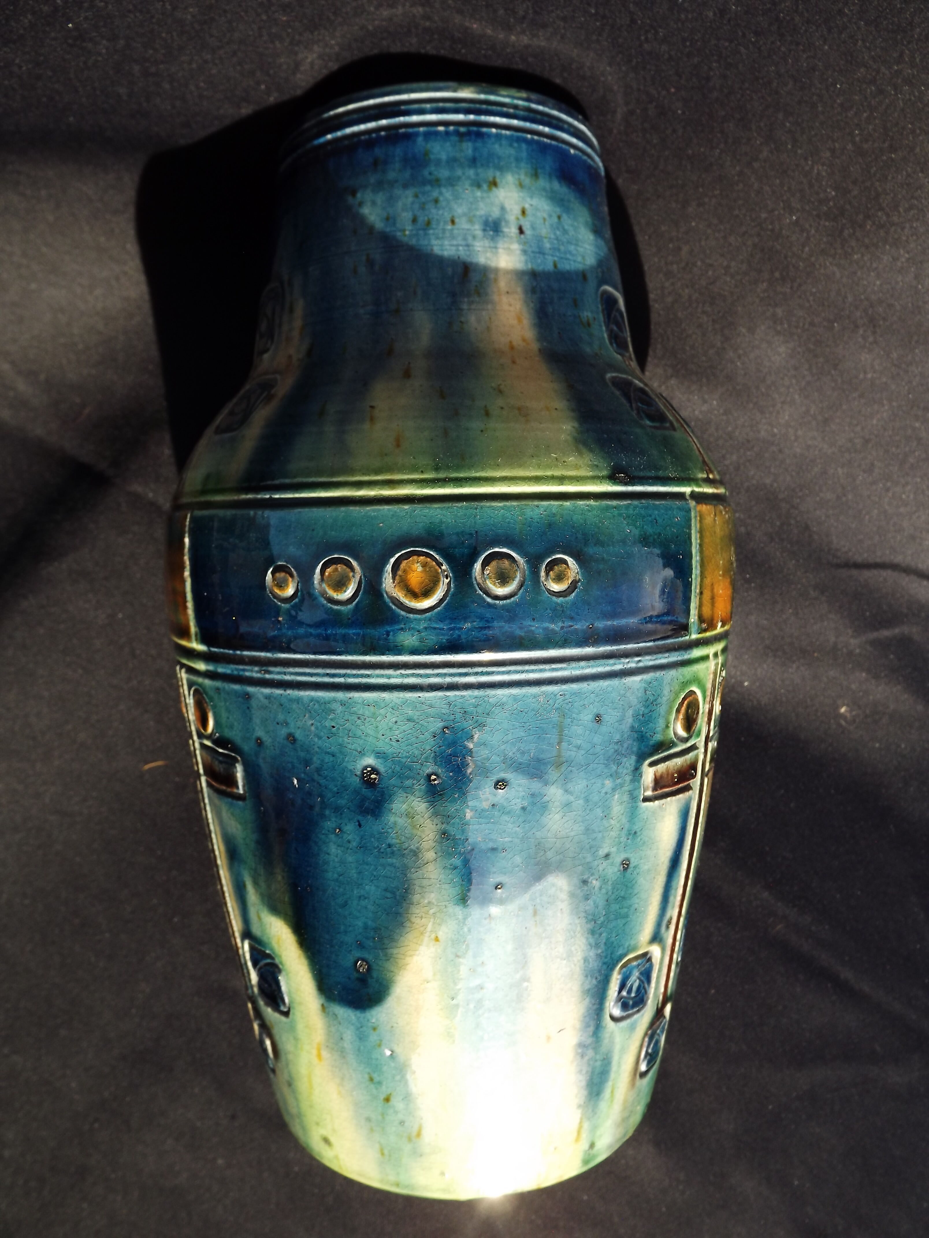 Art deco vase