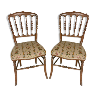 Pair of Napoleon III wooden chairs and canvases