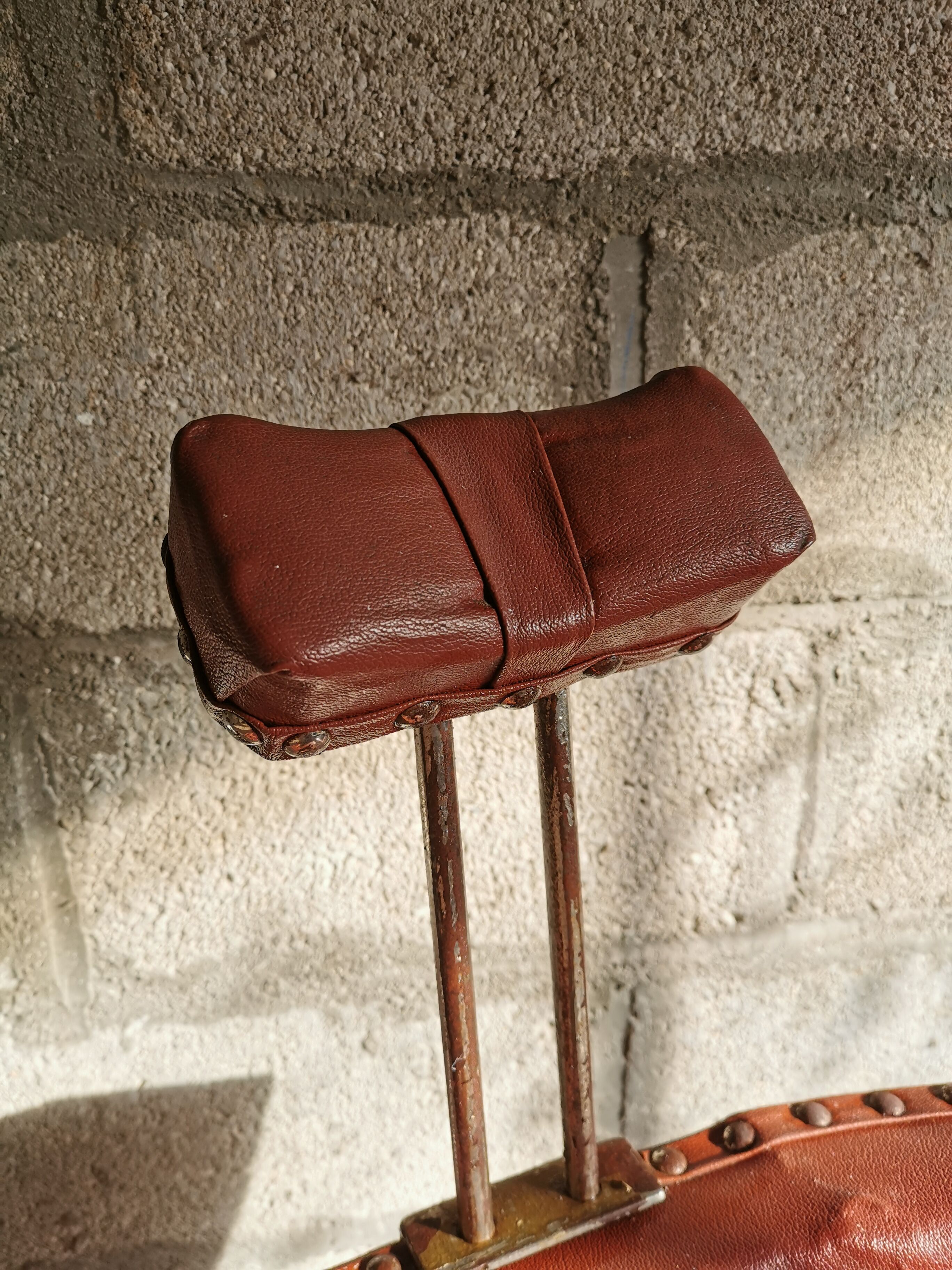 Barber's armchair