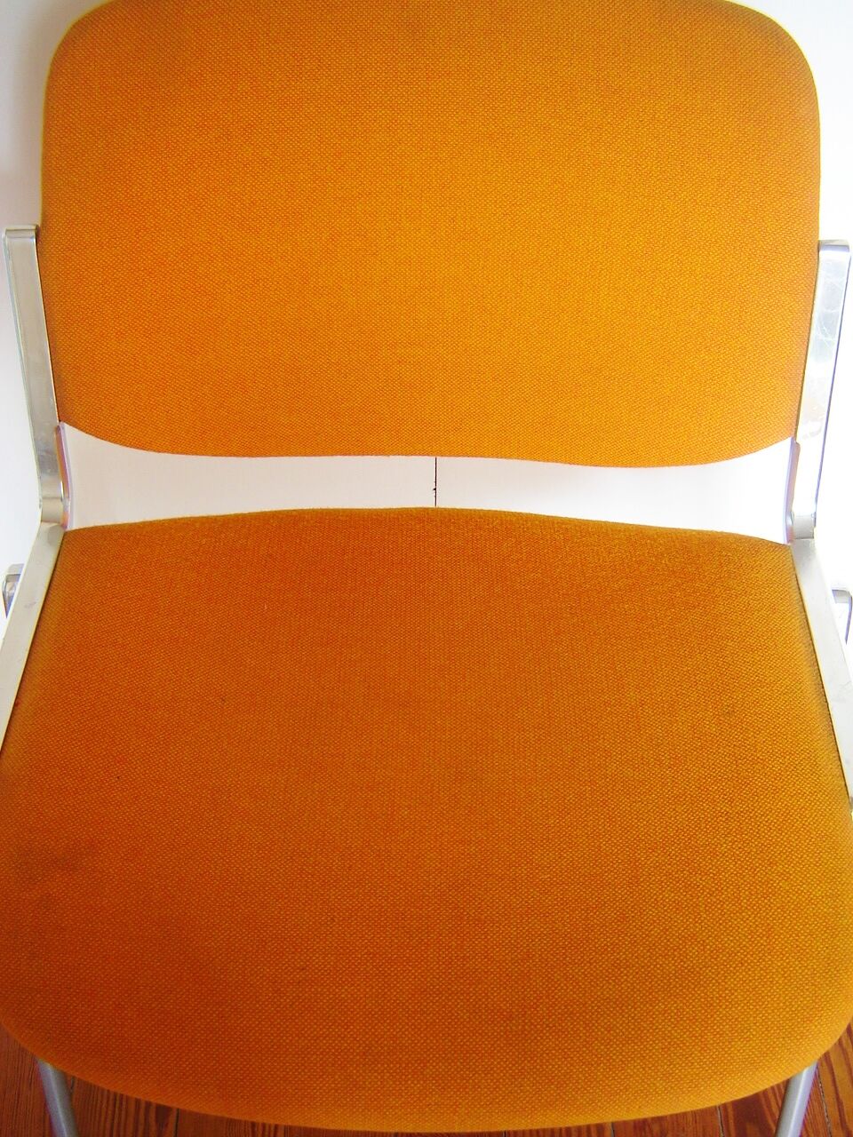 Lot de 4 chaises DSC106 design de Giancarlo Piretti