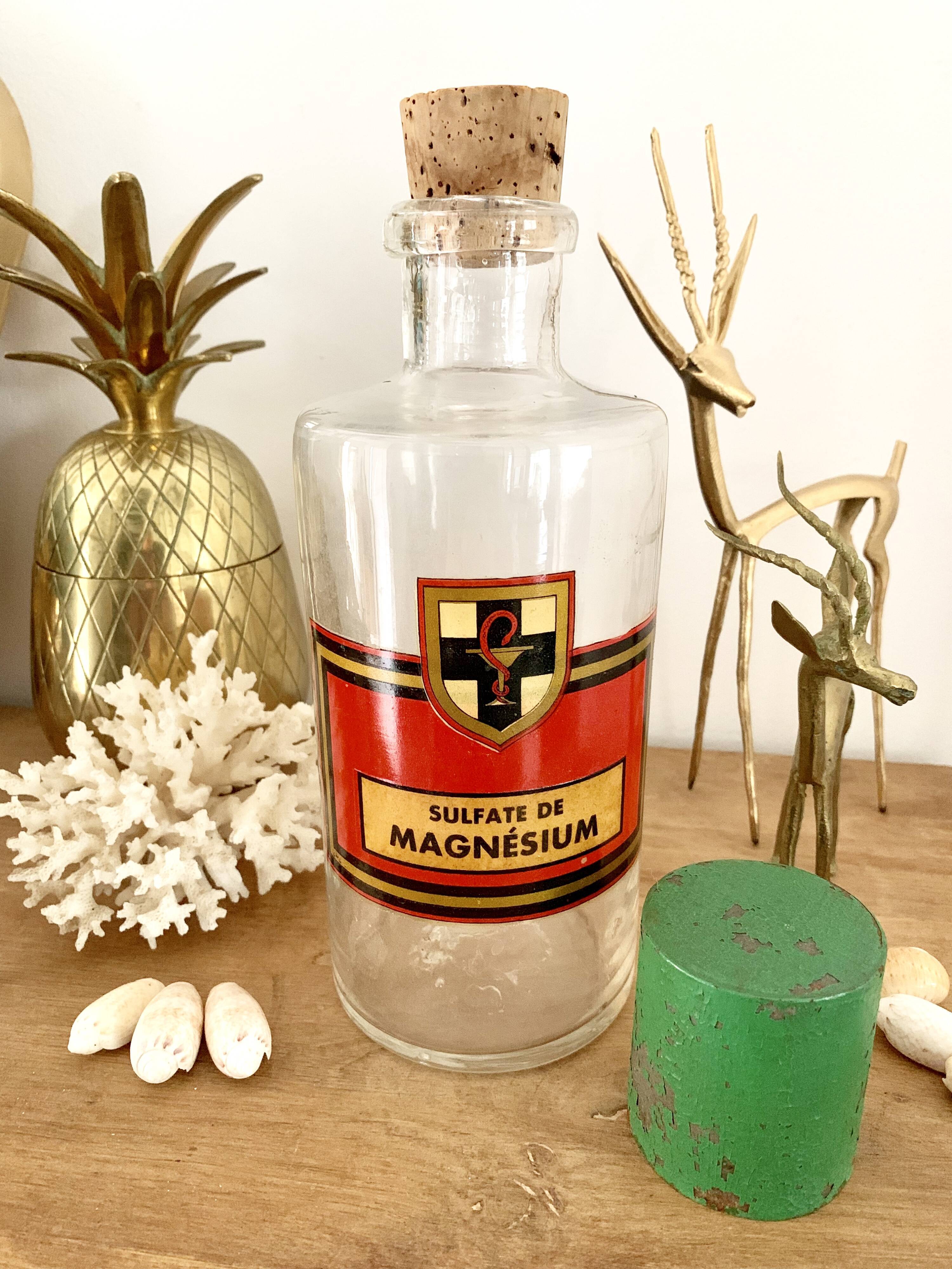 Former pharmacy bottle "Magnesium Sulfate"