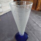 Vase conique en verre