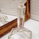 Paire bougeoirs verre