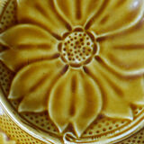 Set of plates, artichoke dishes, mustard yellow earthenware Gien vintage