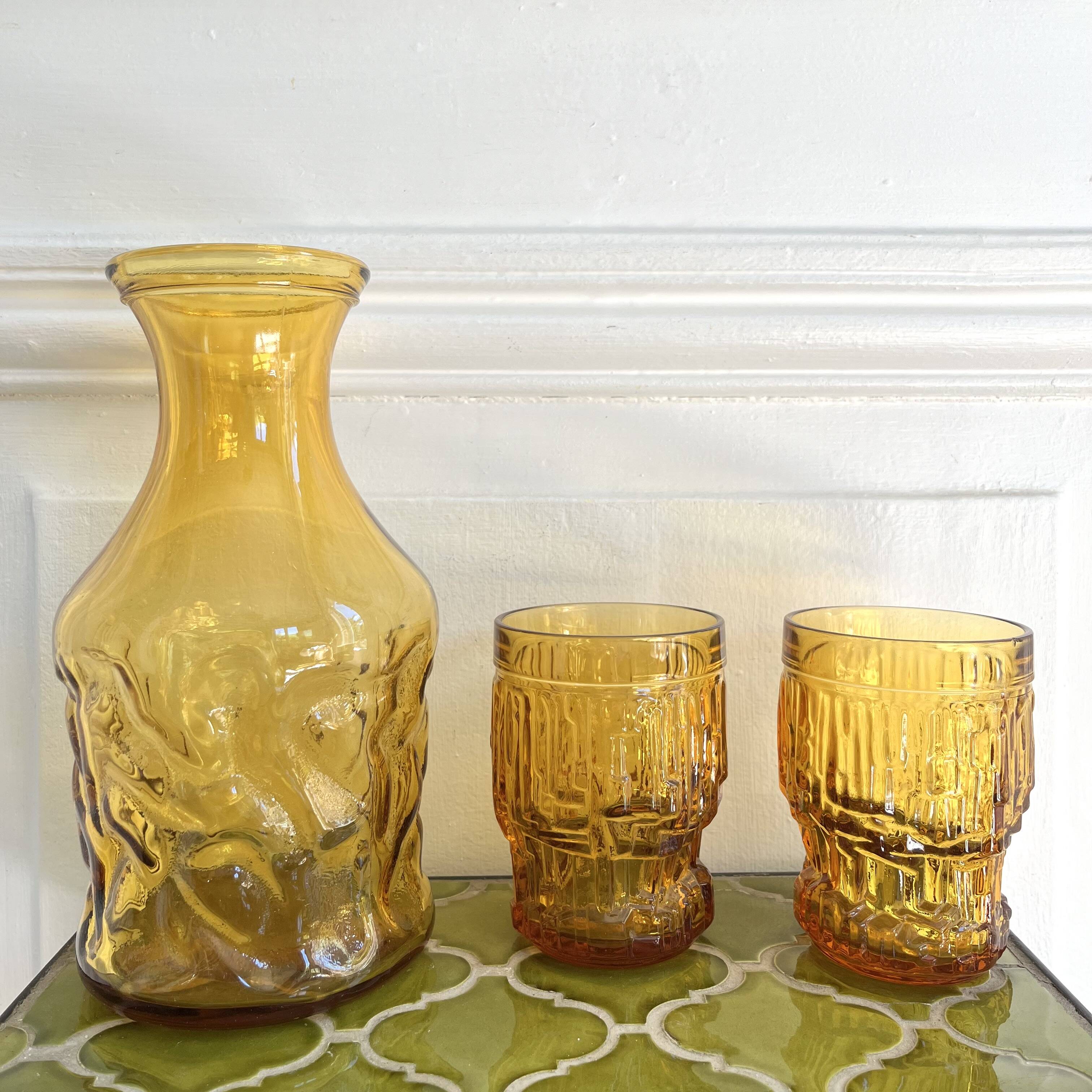 7 amber glasses and carafe Italy 70s