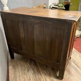 Commode Lyonnaise galbée époque Louis XV en noyer massif vers 1750