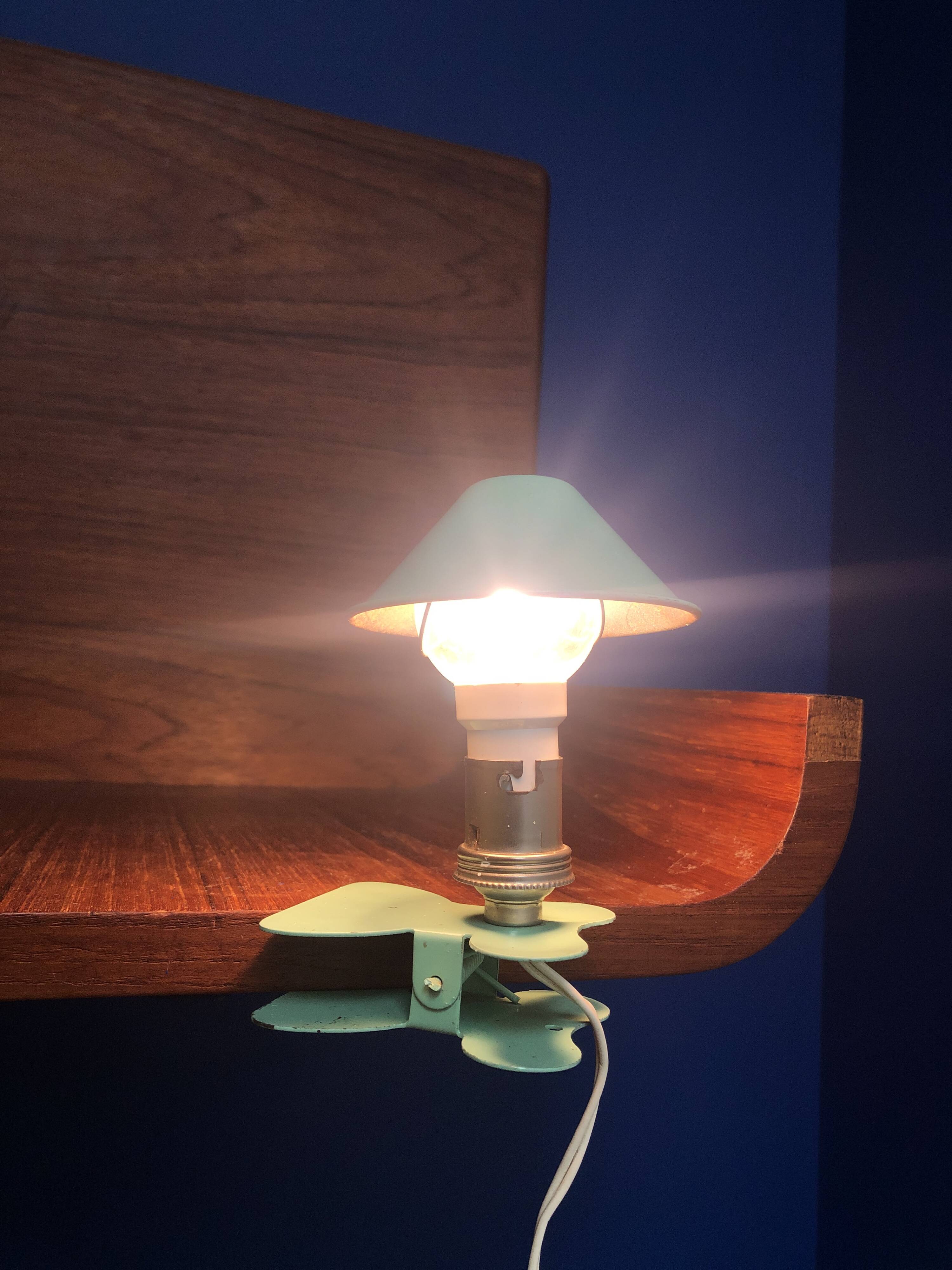 Vintage mint green mushroom clip/reader lamp, 1960s
