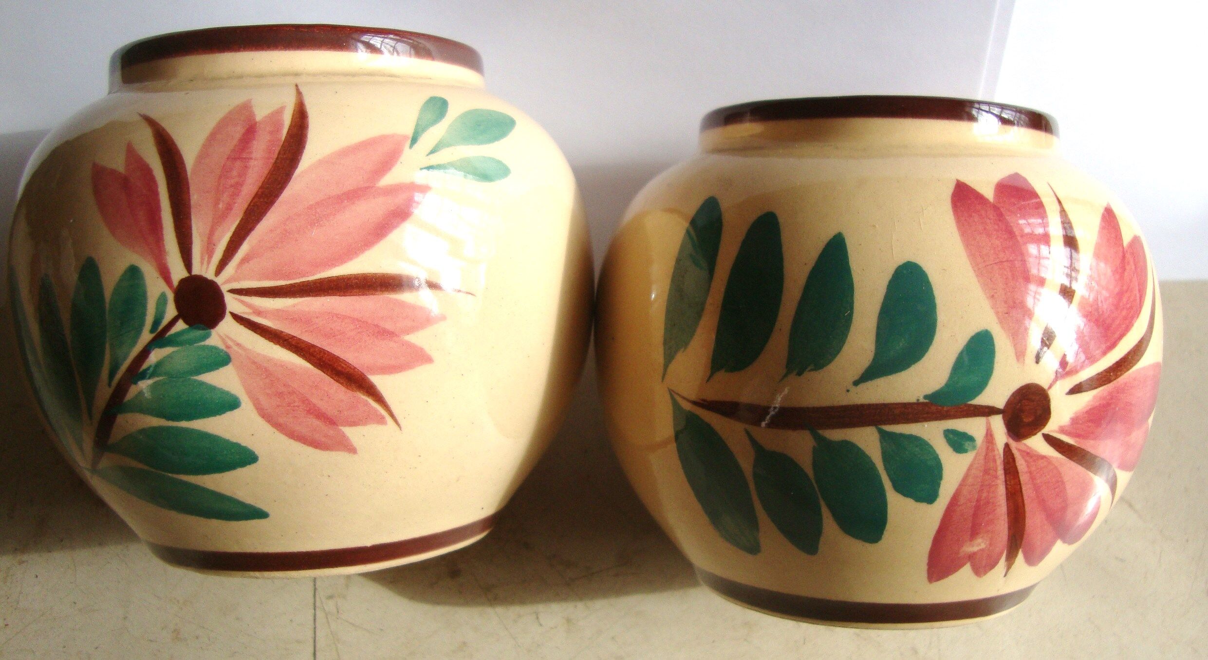 Paire de vases boule Keraluc Quimper