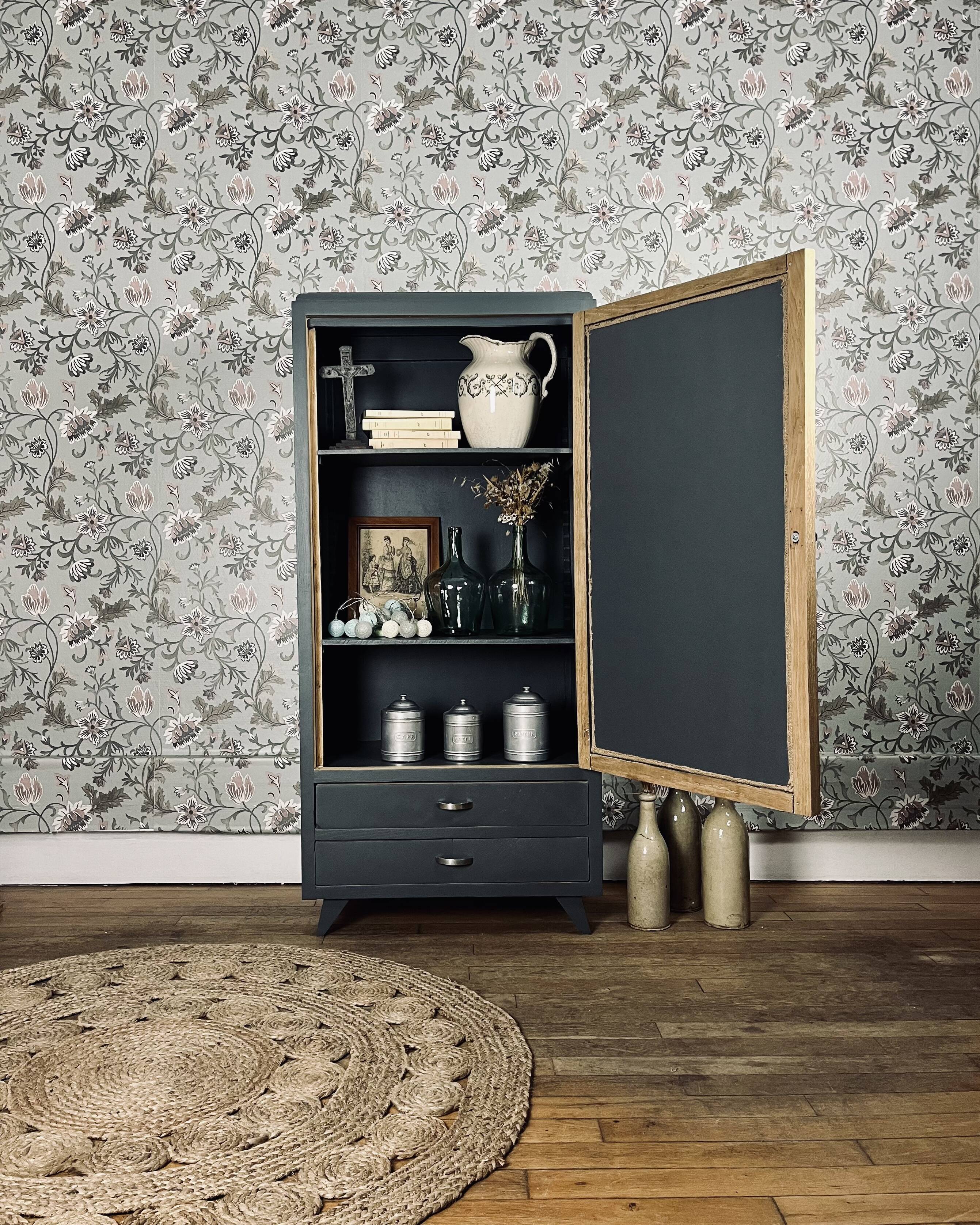 Upcycled bonnetière