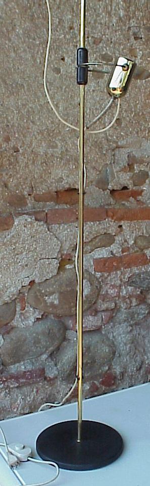 Goffredo Reggiani Italy design Francesco Fois floor lamp years 74